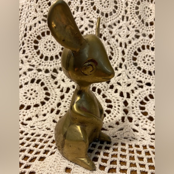 Vintage Brass Upright Mouse - Picture 5 of 13
